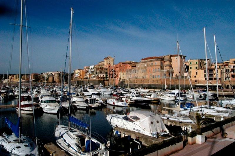Guest House Tra Cielo E Mare Nettuno Exteriér fotografie